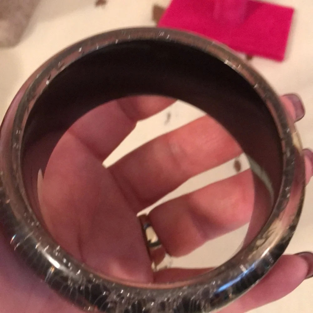 Bracelet lot of 4 black and silver bangle and beaded - Picture 10 of 11